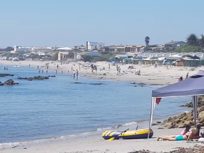 McDougalls Bay Accommodation in Port Nolloth
