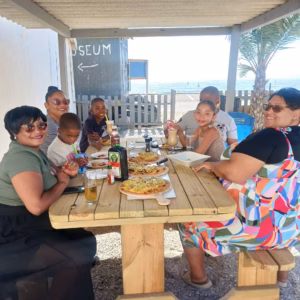 Zee's Restaurant – Pizza, Seafood and Dining in Port Nolloth
