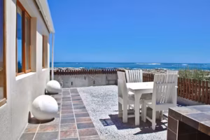 Port Indigo Sea Side Stay - Port Infinite